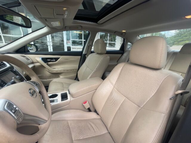 2017 Nissan Altima 3.5 SL Columbia SC 2017 Nissan Altima 3.5 SL Columbia SC