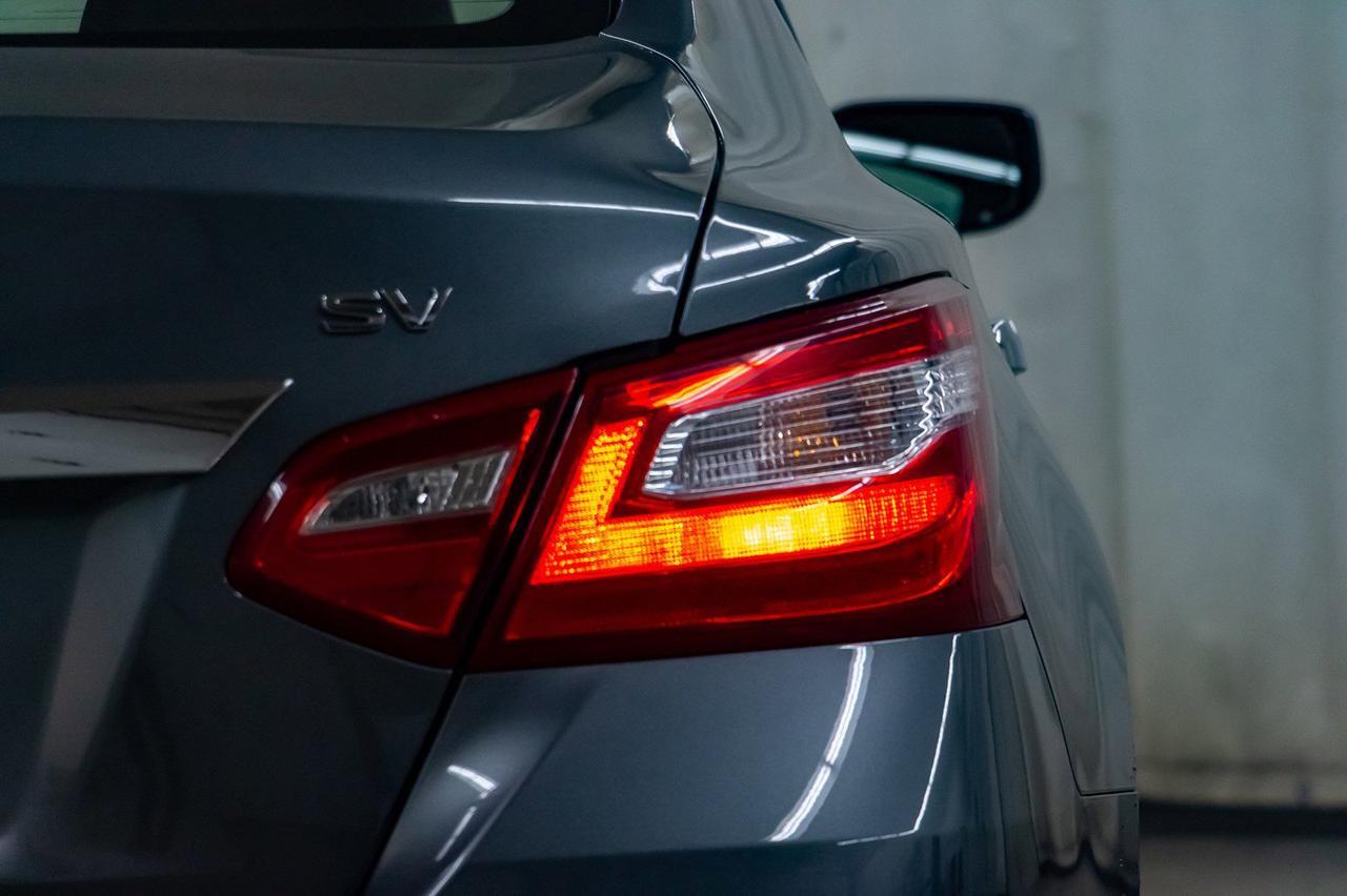 2017 Nissan Altima SV Roof BCam Red Deer AB