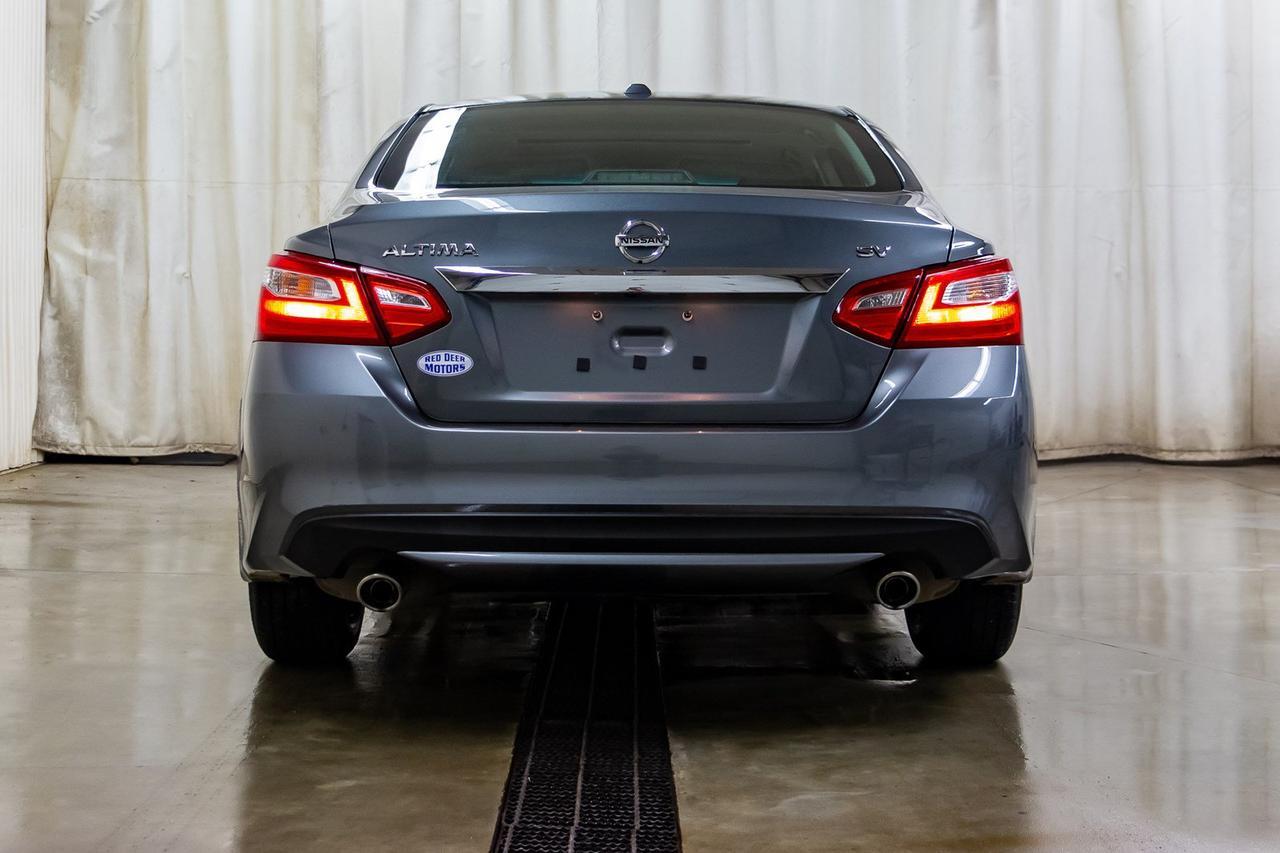 2017 Nissan Altima SV Roof BCam Red Deer AB