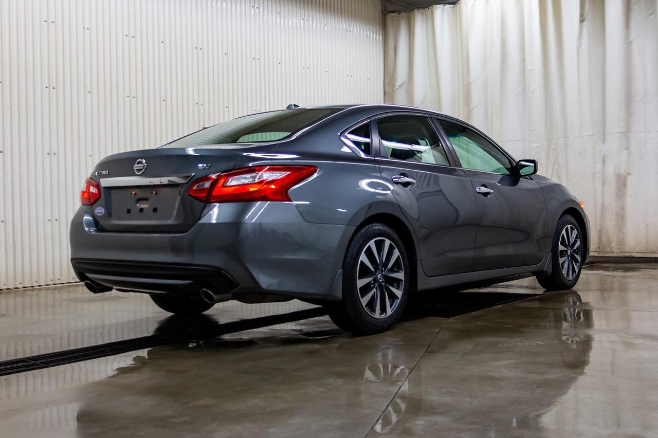 2017 Nissan Altima SV Roof BCam Red Deer AB