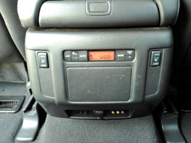 2017 Nissan Armada Platinum 2WD Plano TX