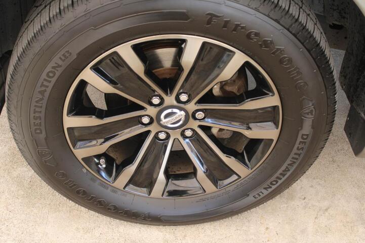 2017 Nissan Armada Platinum LIKE NEW!!!! Plano TX