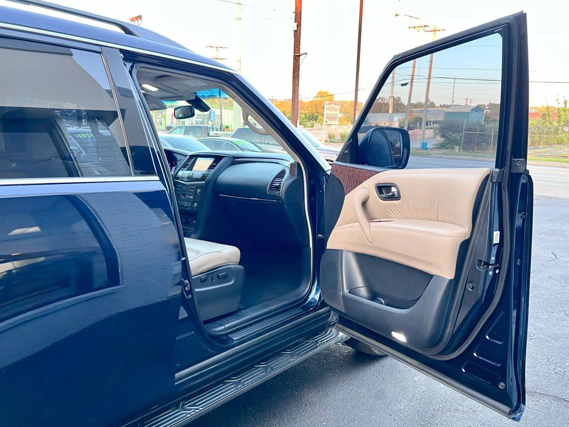 2017 Nissan Armada Platinum Sport Utility 4D Cincinnati OH