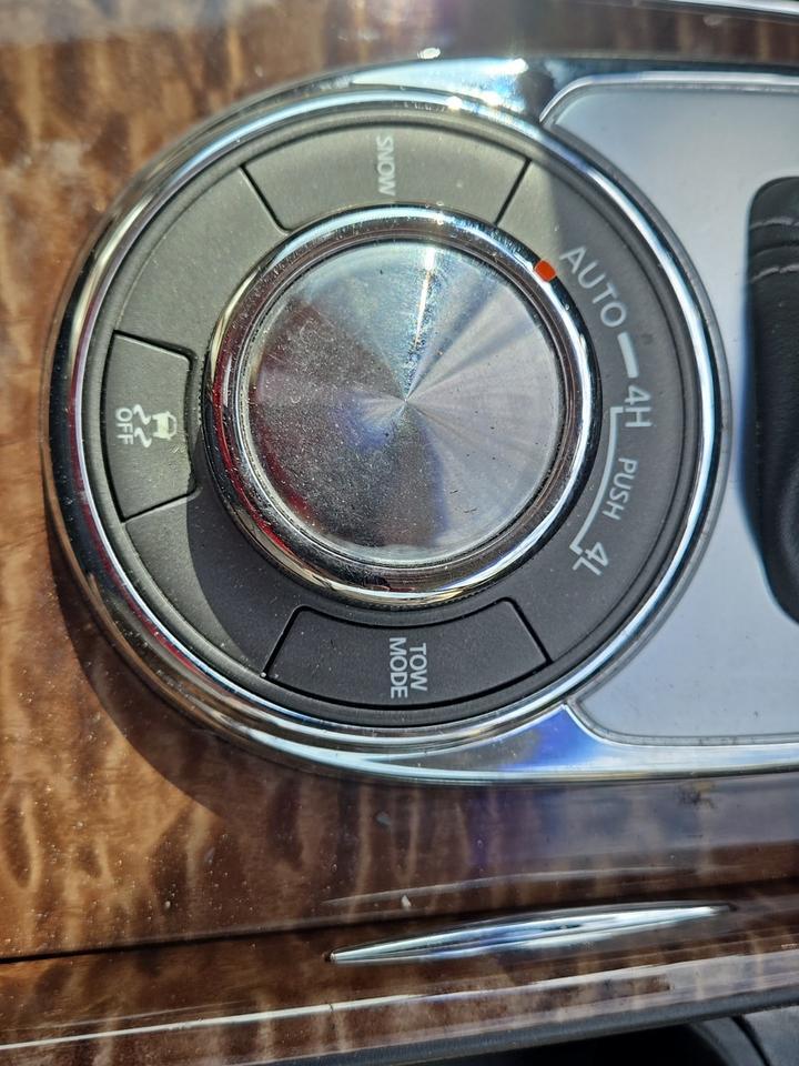 2017 Nissan Armada Platinum Glen Burnie MD