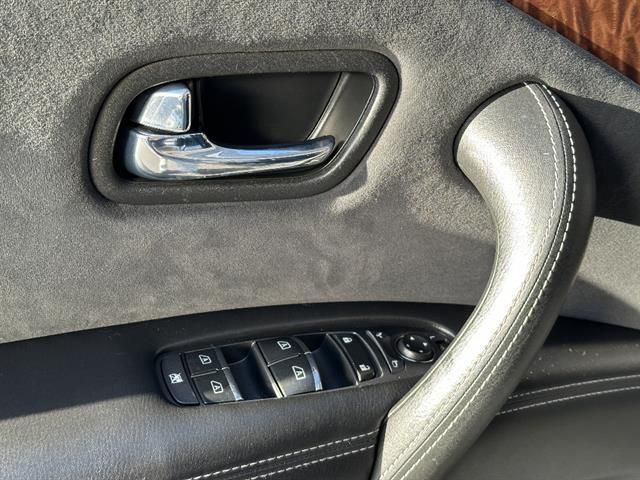 2017 Nissan Armada SV Tucson AZ