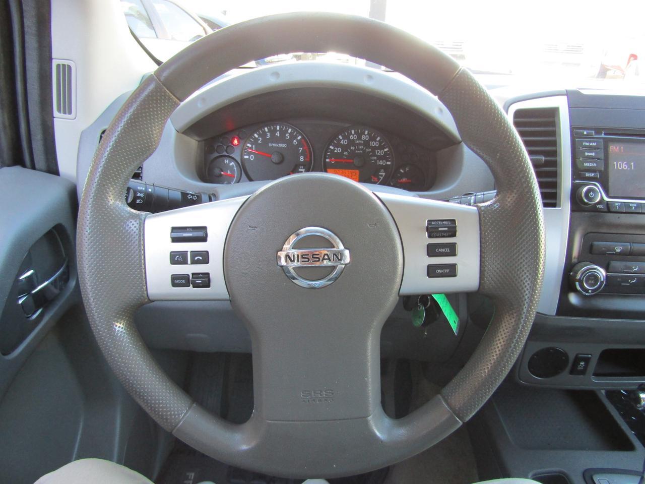 2017 Nissan Frontier Crew Cab 4x2 SV V6 Auto Grand Prairie TX