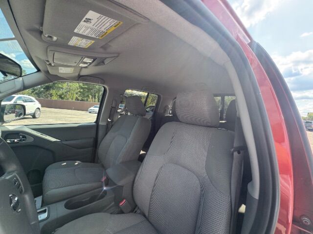 2017 Nissan Frontier SV Gaston SC