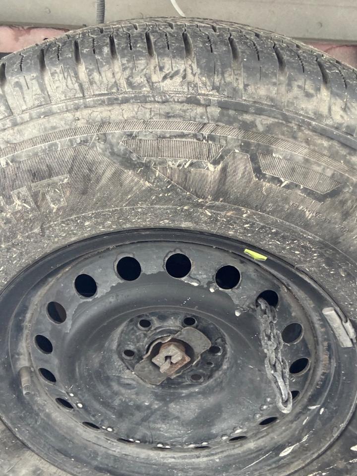 2017 Nissan Frontier SV King Cab I4 5AT 2 Austin TX