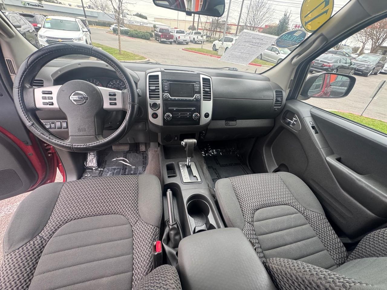 2017 Nissan Frontier SV King Cab I4 5AT 2 Austin TX