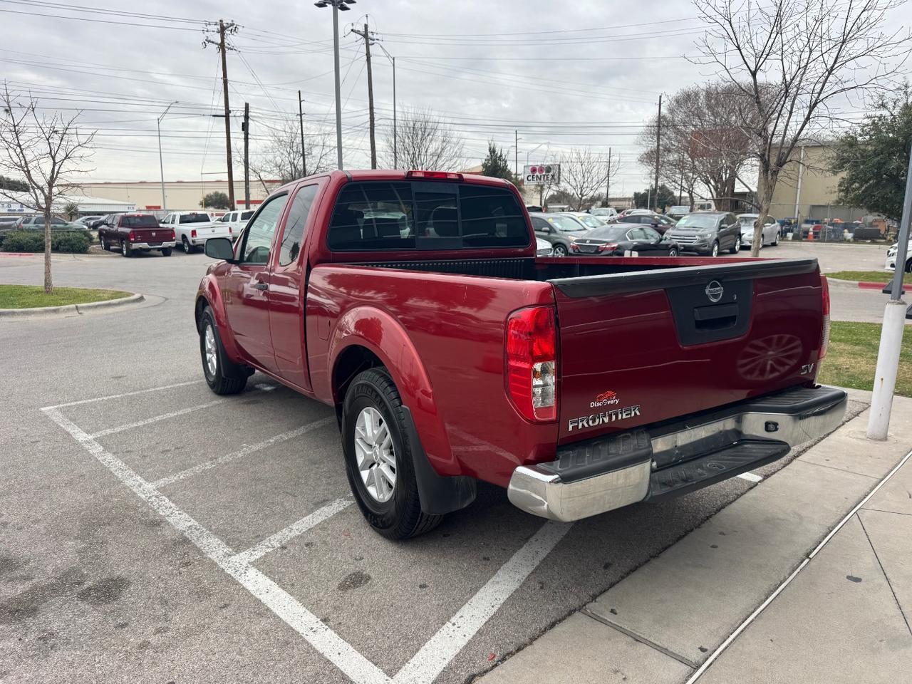 2017 Nissan Frontier SV King Cab I4 5AT 2 Austin TX