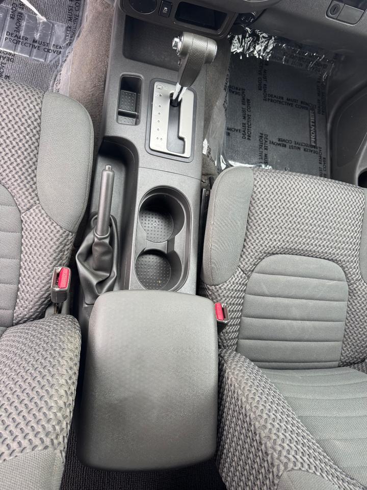 2017 Nissan Frontier SV King Cab I4 5AT 2 Austin TX