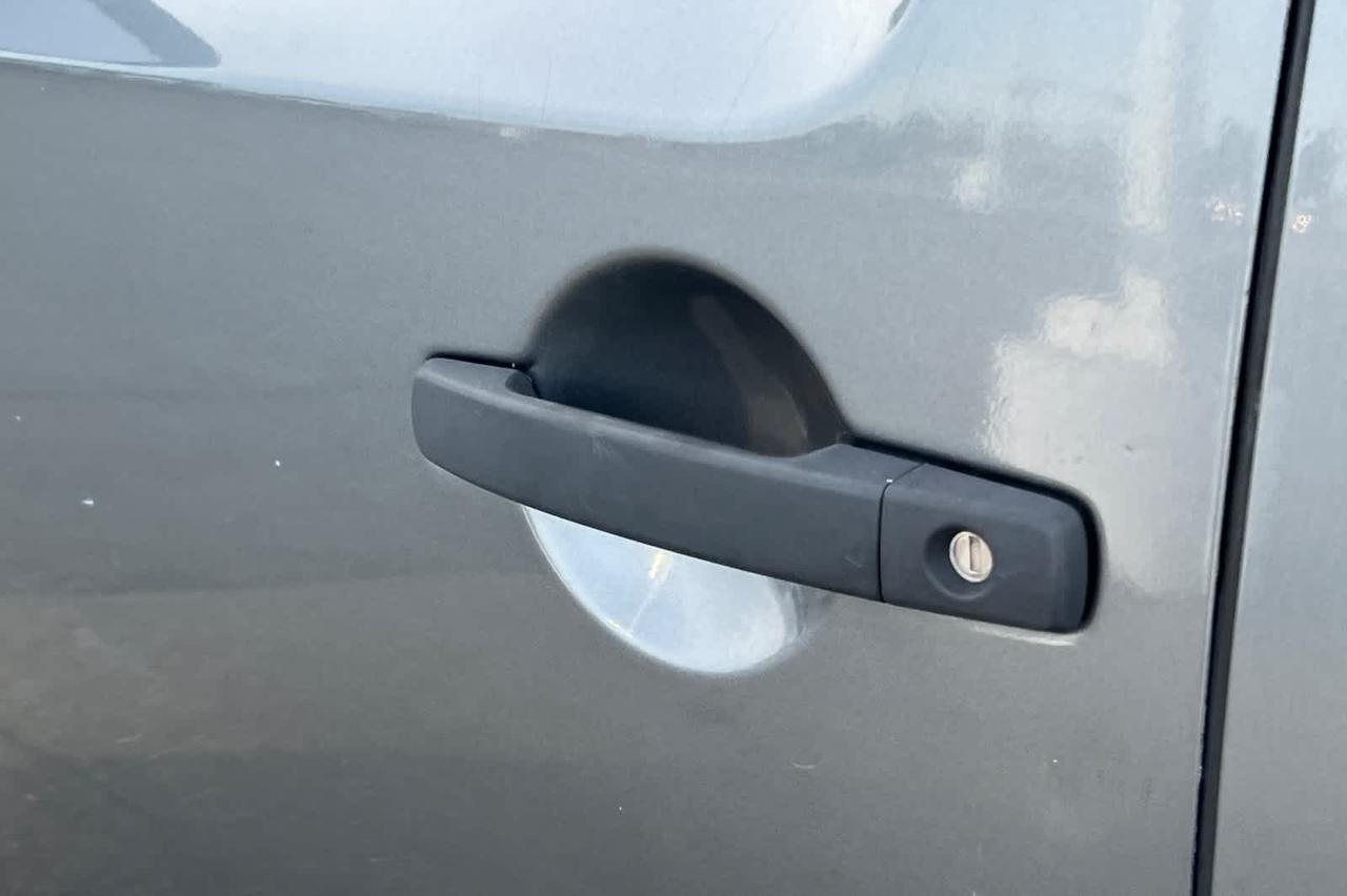 2017 Nissan Frontier SV V6 Roseville CA