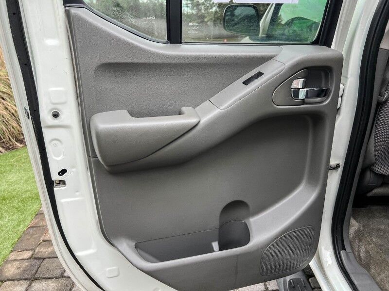 2017 Nissan Frontier SV V6 Wilmington NC