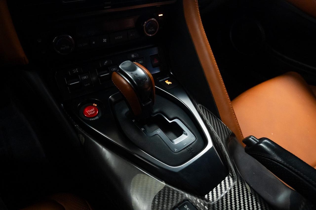 2017 Nissan GT-R Premium Heated Seats Premium Interior Package Portland OR