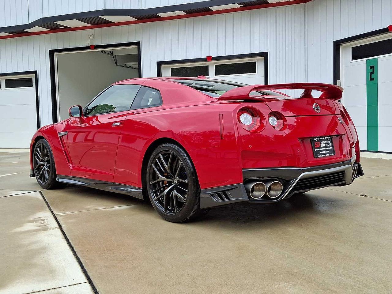 2017 Nissan GT-R Premium Vineland NJ