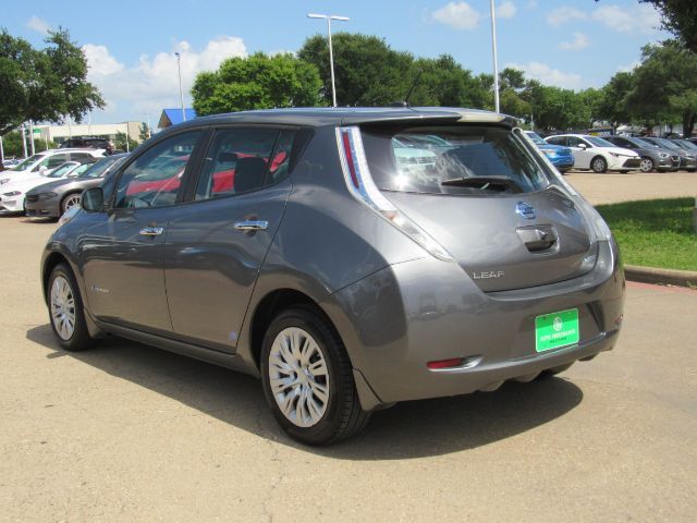 2017 Nissan LEAF S Plano TX