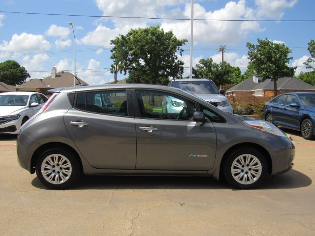 2017 Nissan LEAF S Plano TX