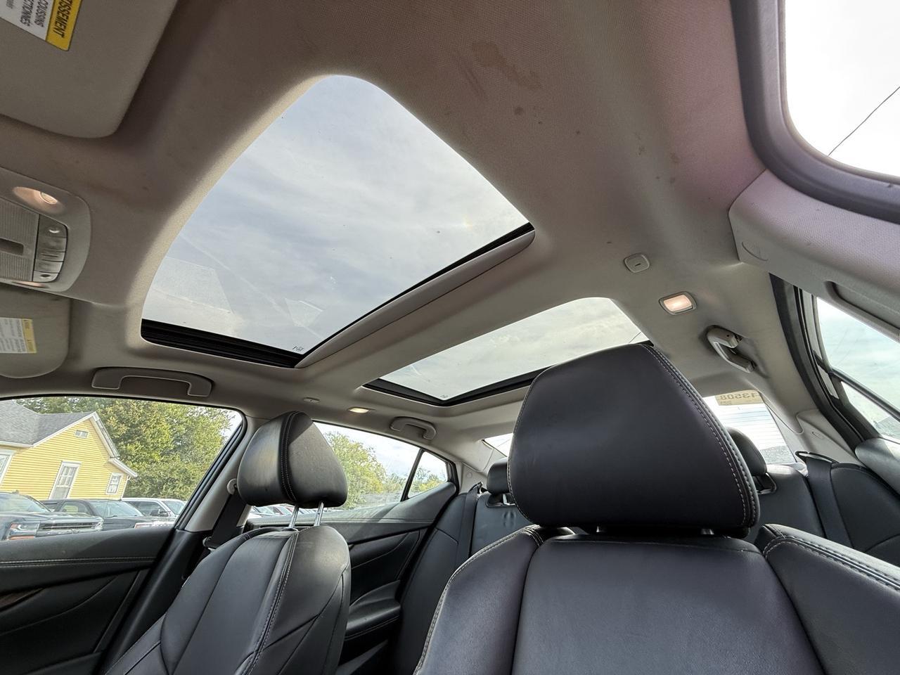 2017 Nissan Maxima Platinum