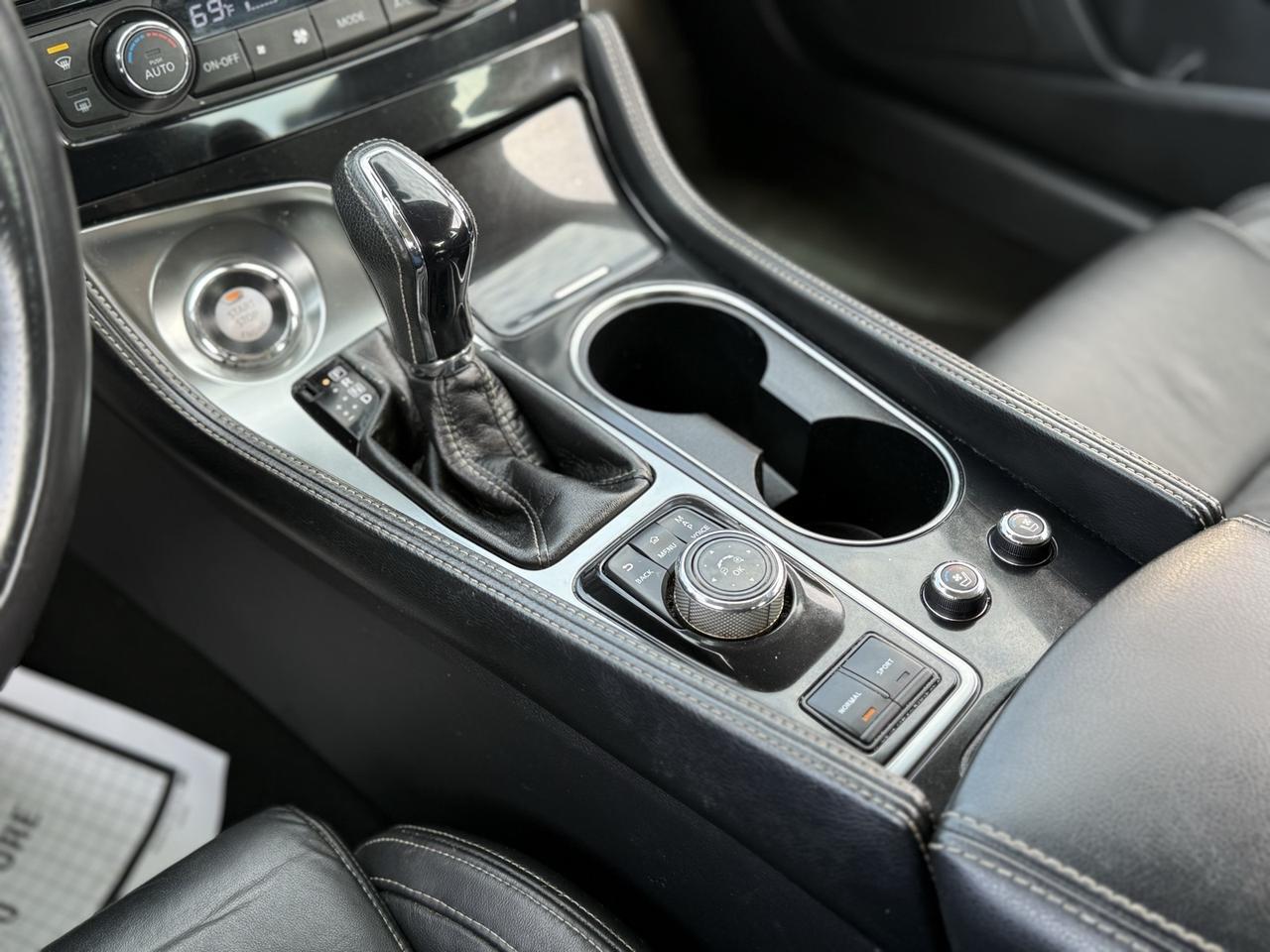 2017 Nissan Maxima Platinum Crestwood KY