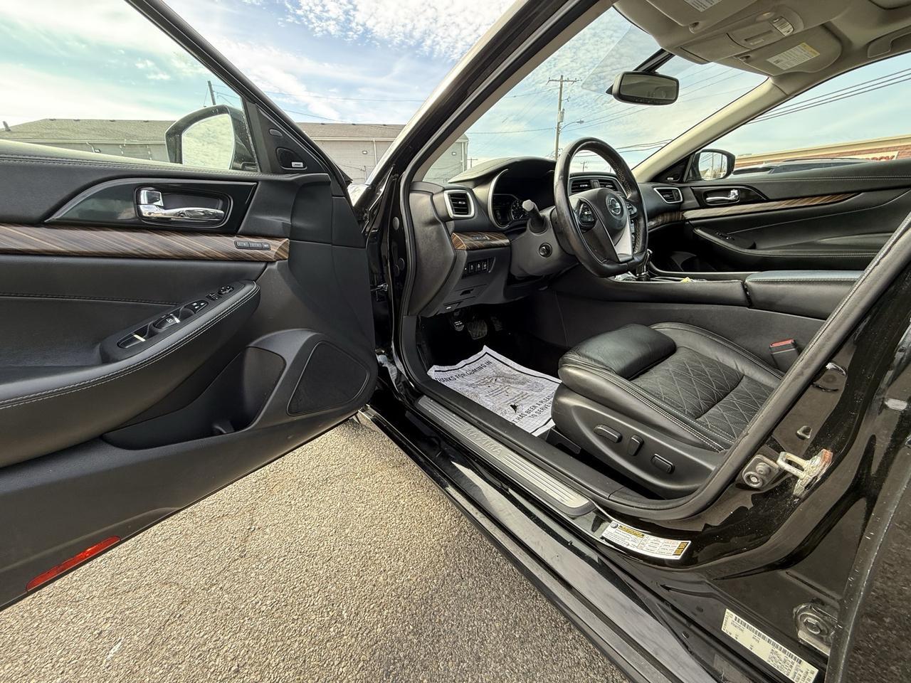 2017 Nissan Maxima Platinum Crestwood KY