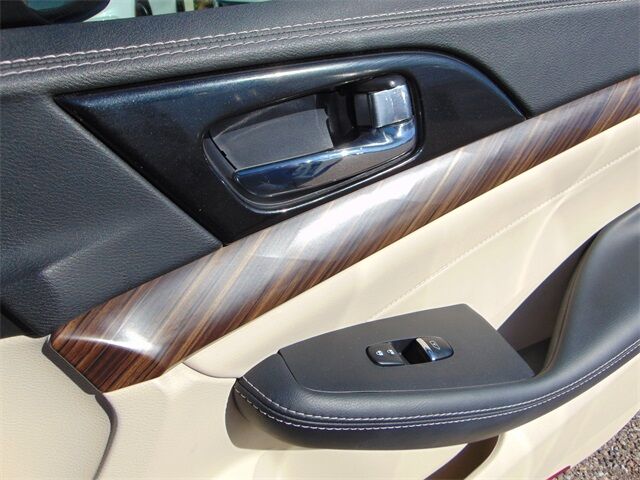 2017 Nissan Maxima Platinum Santa Fe NM