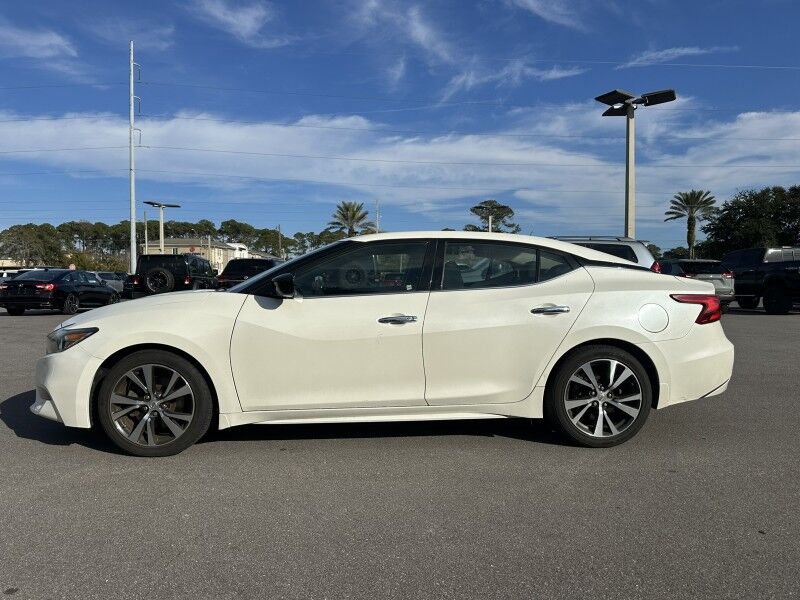 2017 Nissan Maxima S