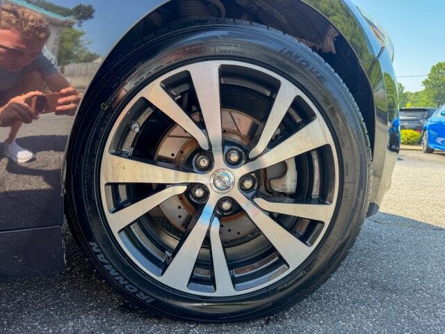 2017 Nissan Maxima SV Conover NC