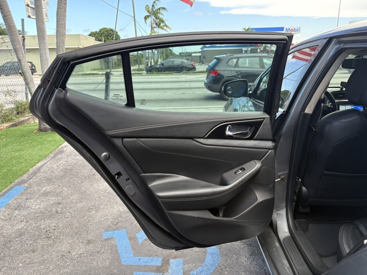 2017 Nissan Maxima SV Miami FL