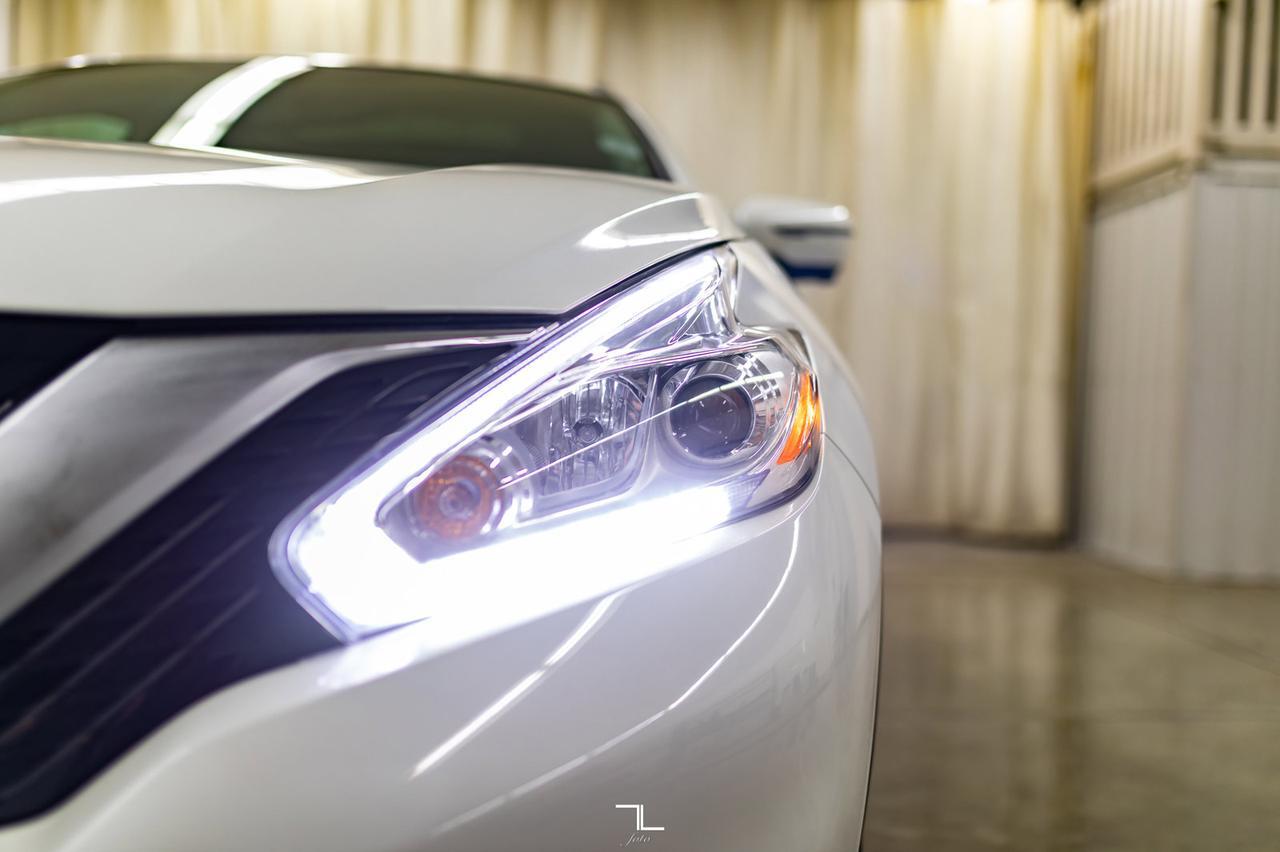 2017 Nissan Murano AWD SL Leather Roof Nav BCam Red Deer AB