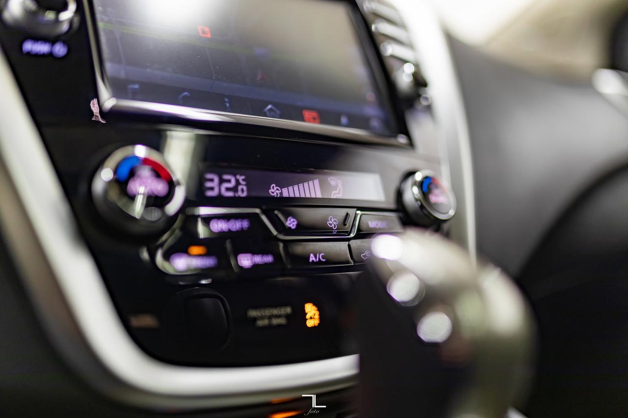 2017 Nissan Murano AWD SL Leather Roof Nav BCam Red Deer AB