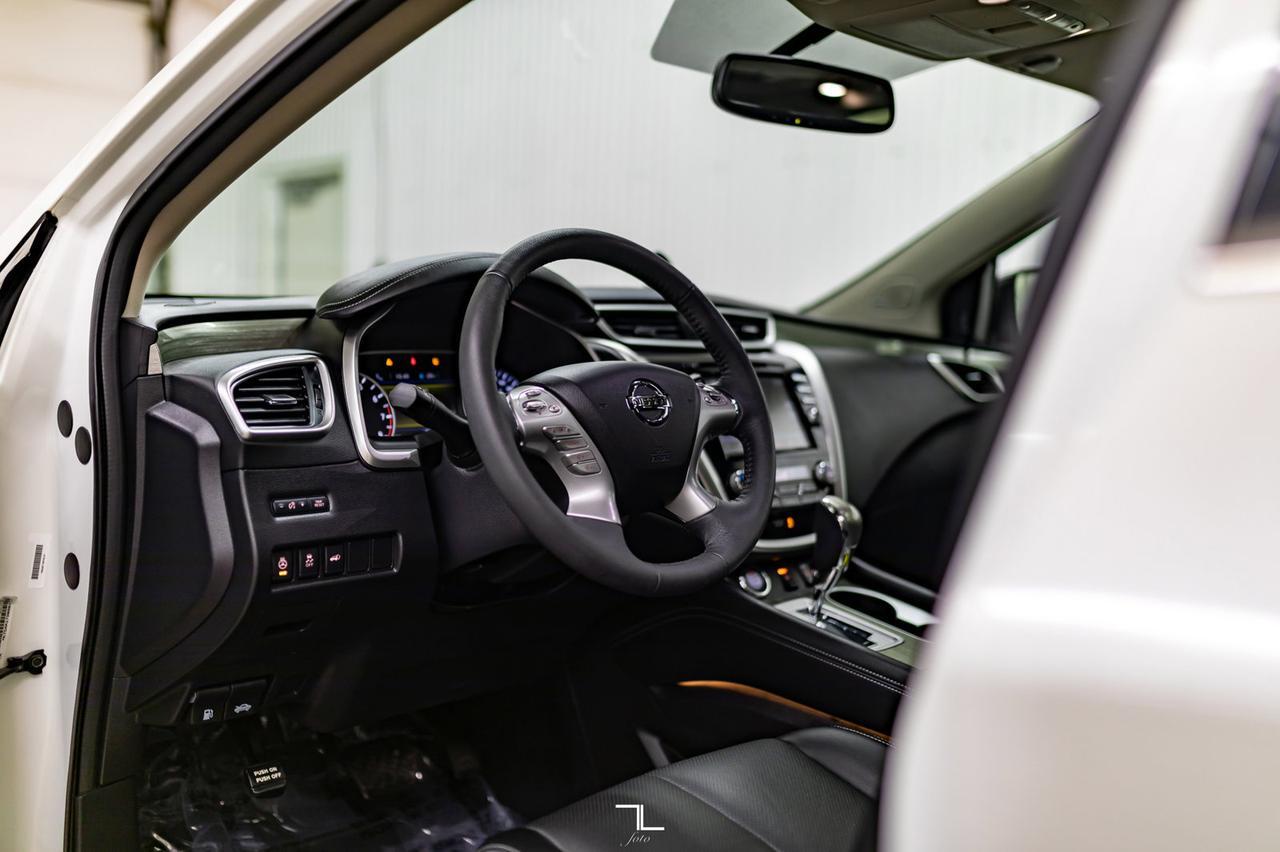 2017 Nissan Murano AWD SL Leather Roof Nav BCam Red Deer AB