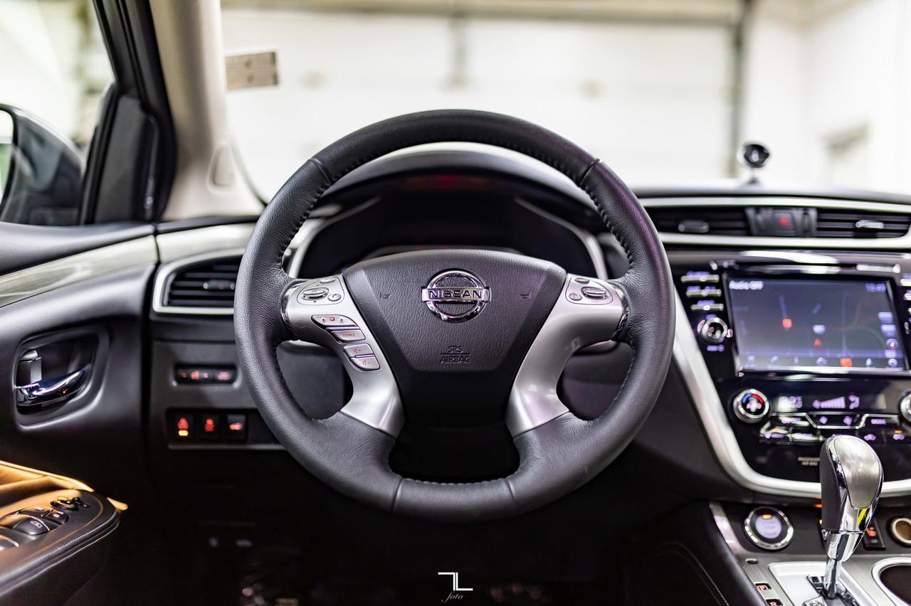 2017 Nissan Murano AWD SL Leather Roof Nav BCam Red Deer AB