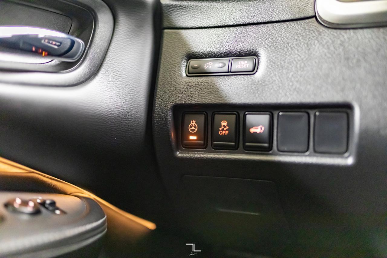 2017 Nissan Murano AWD SL Leather Roof Nav BCam Red Deer AB