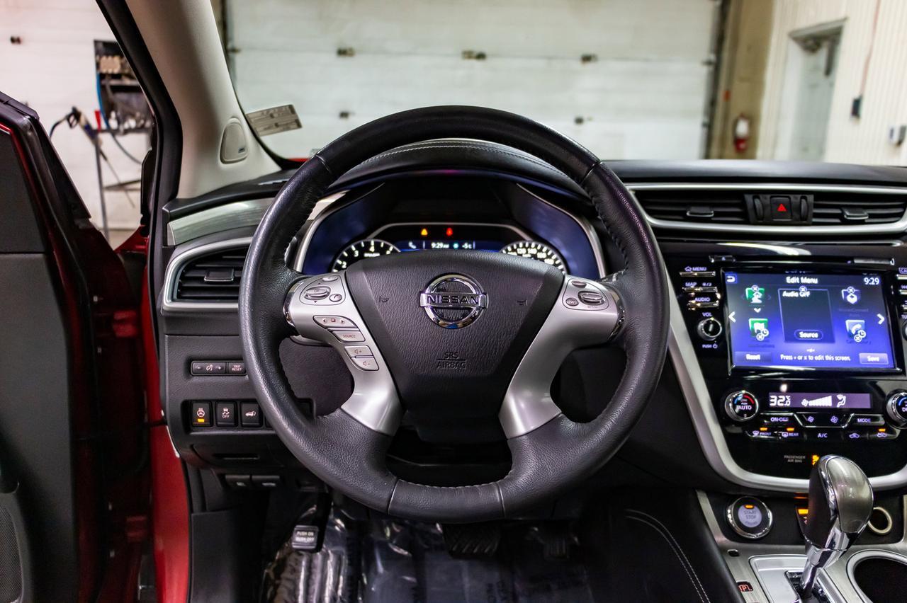 2017 Nissan Murano AWD SL Leather Roof Nav Red Deer AB