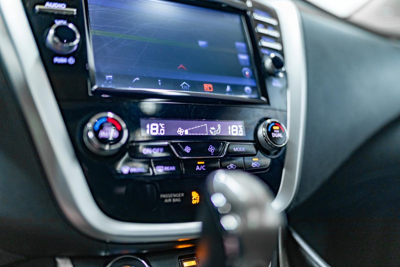 2017 Nissan Murano AWD SL Leather Roof Nav Red Deer AB