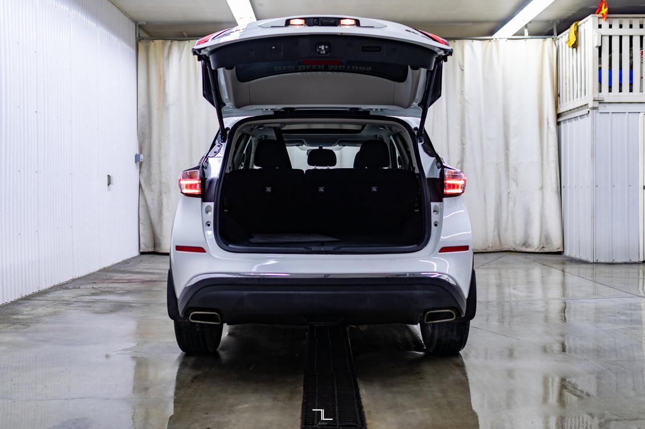 2017 Nissan Murano AWD SV Nav Roof BCam Red Deer AB