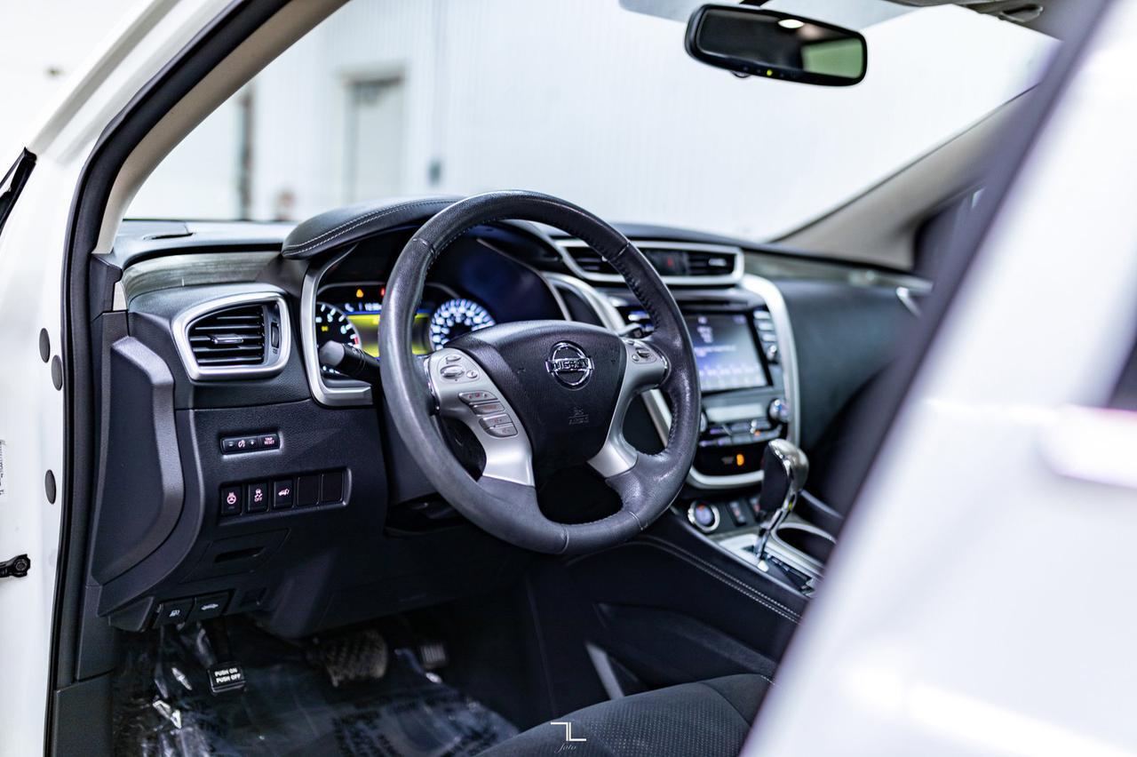 2017 Nissan Murano AWD SV Nav Roof BCam Red Deer AB