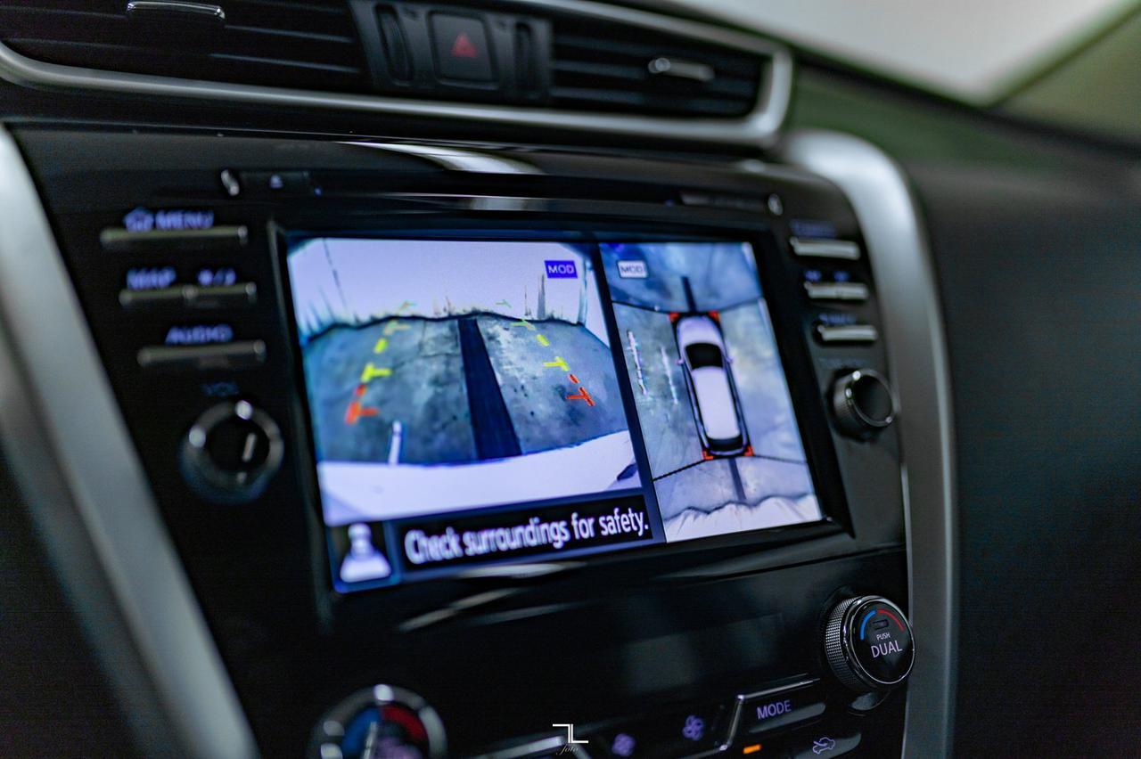 2017 Nissan Murano AWD SV Nav Roof BCam Red Deer AB