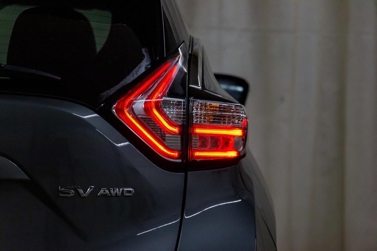 2017 Nissan Murano AWD SV Roof Nav BCam Red Deer AB