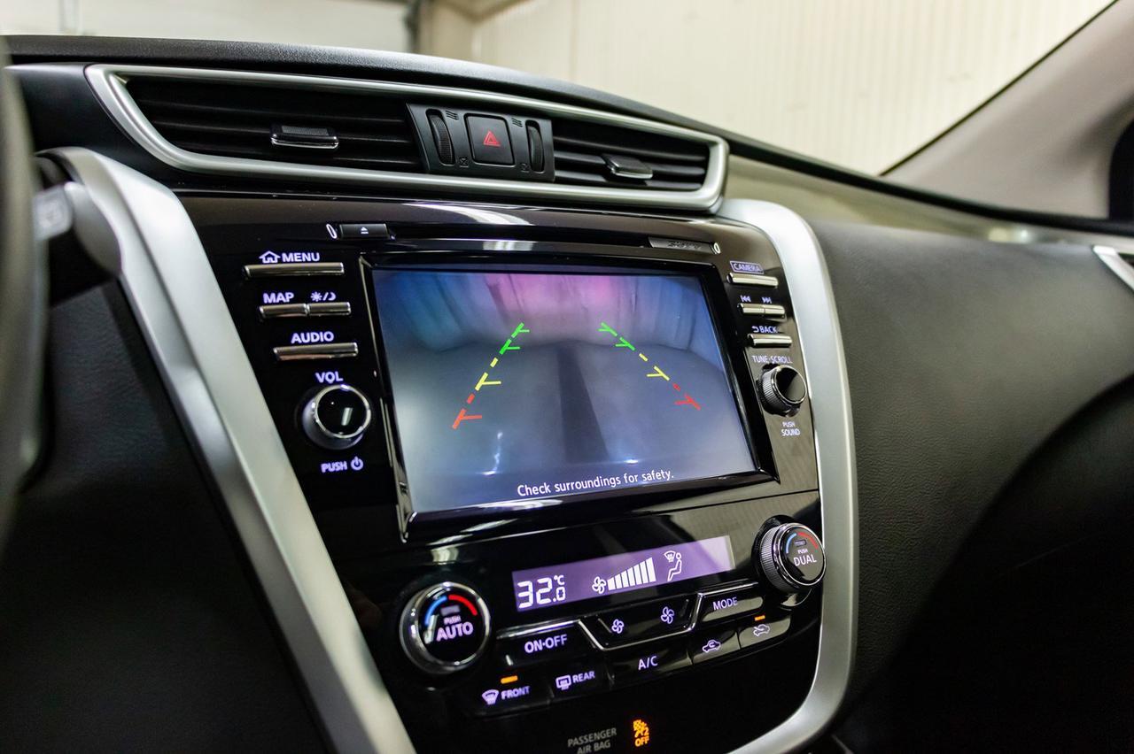 2017 Nissan Murano AWD SV Roof Nav BCam Red Deer AB