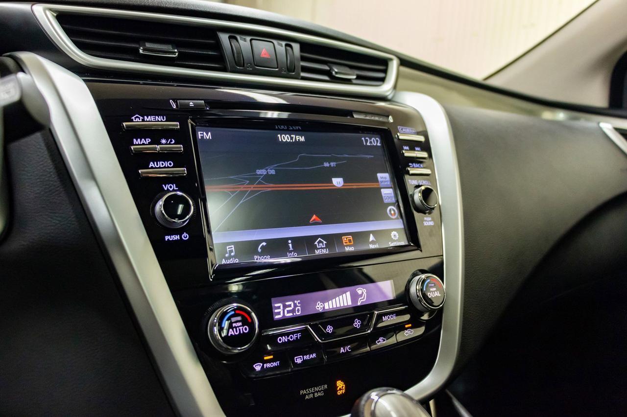 2017 Nissan Murano AWD SV Roof Nav BCam Red Deer AB