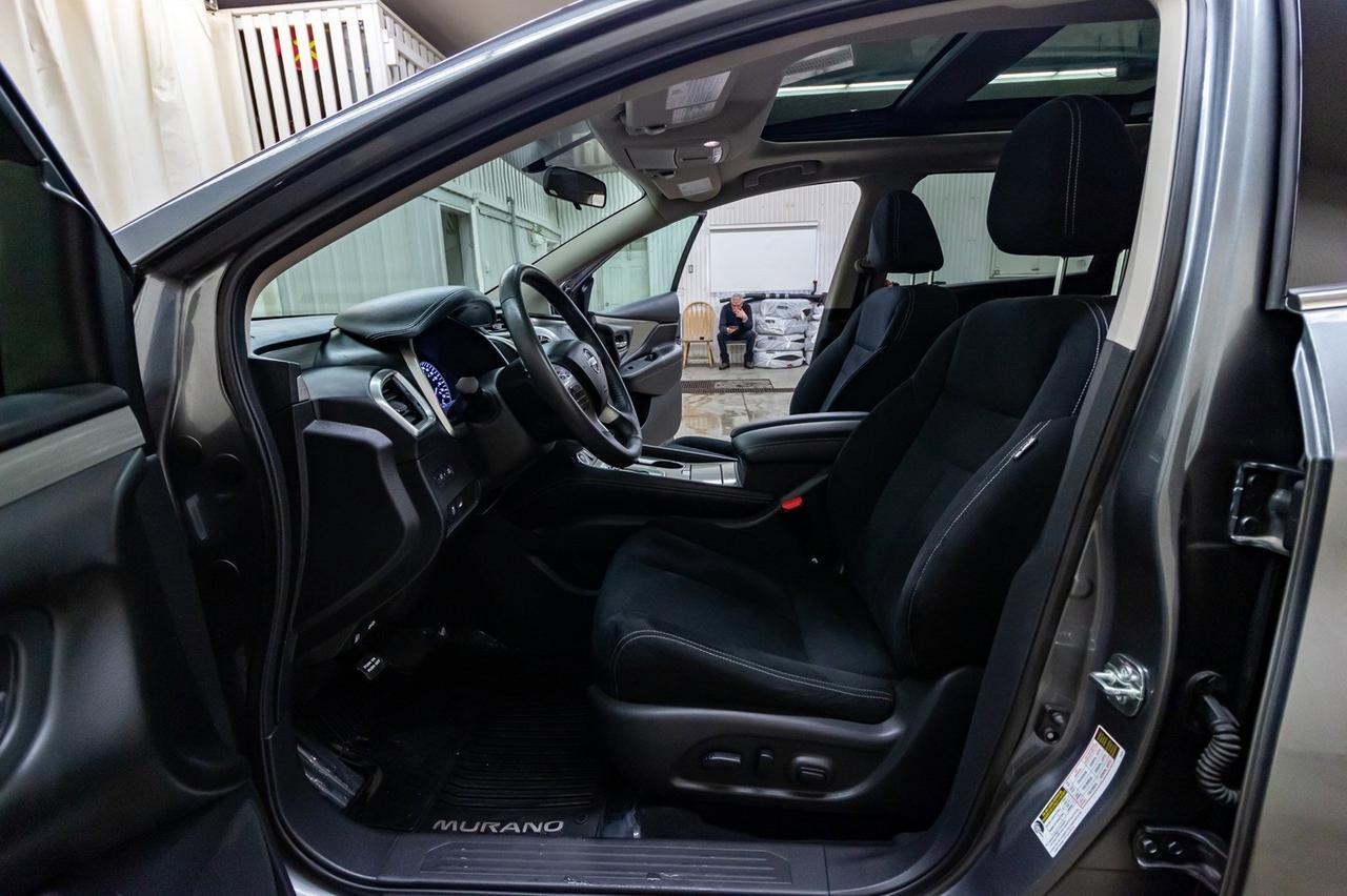 2017 Nissan Murano AWD SV Roof Nav BCam Red Deer AB
