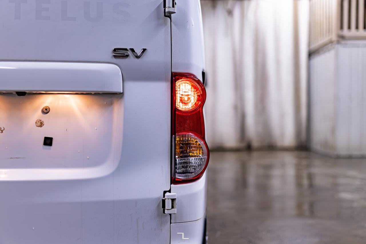 2017 Nissan NV200 SV Cargo Van Nav BCam Red Deer AB