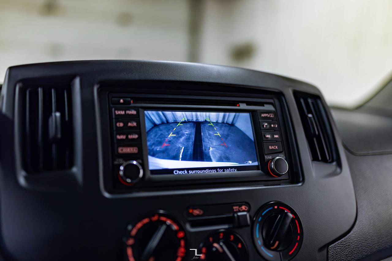 2017 Nissan NV200 SV Cargo Van Nav BCam Red Deer AB