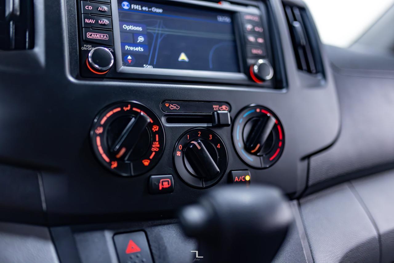 2017 Nissan NV200 SV Cargo Van Nav BCam Red Deer AB