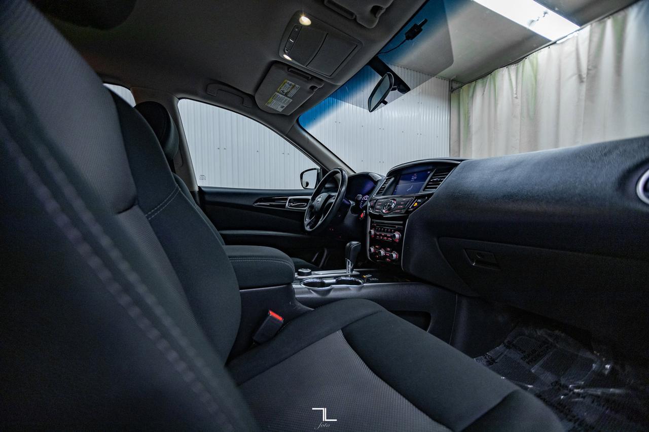 2017 Nissan Pathfinder AWD SV BCam PSeat Red Deer AB