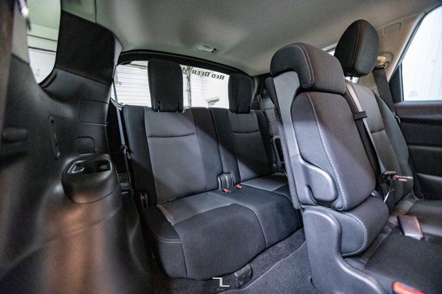 2017 Nissan Pathfinder AWD SV BCam PSeat Red Deer AB