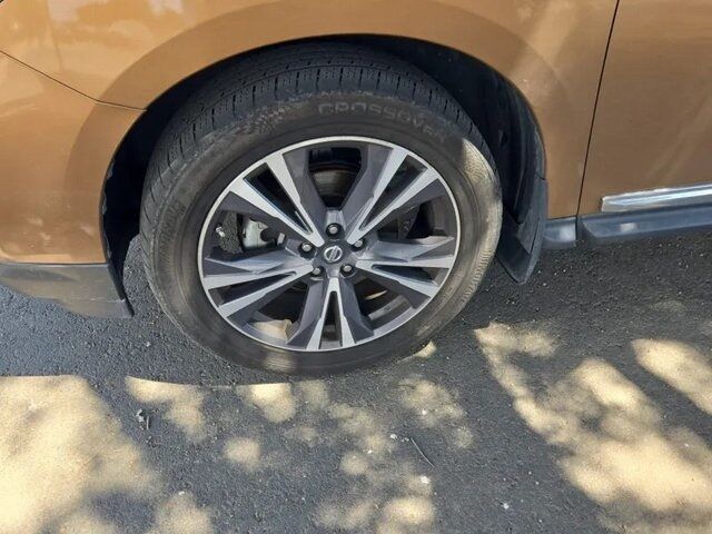 2017 Nissan Pathfinder Platinum Klamath Falls OR