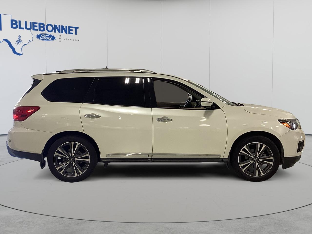 2017 Nissan Pathfinder Platinum New Braunfels TX