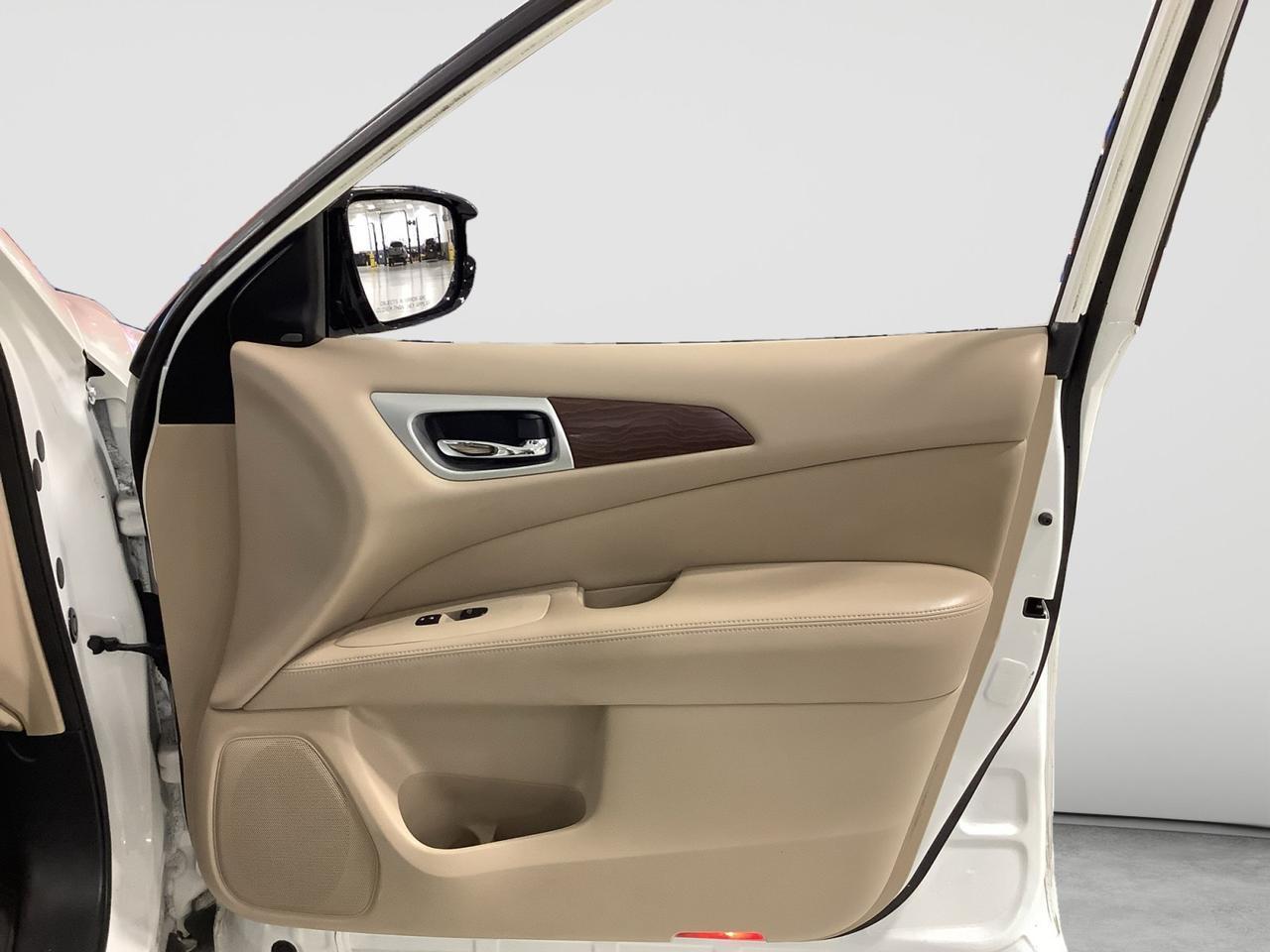 2017 Nissan Pathfinder Platinum New Braunfels TX
